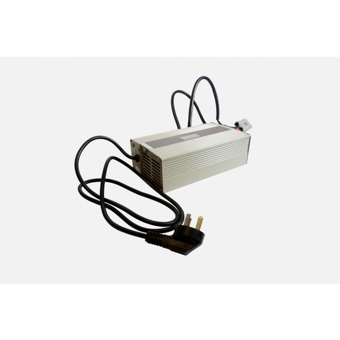 3/4 Ansicht vom Batterieladegerät passend zur SP50 1-Säulen-Hebebühne